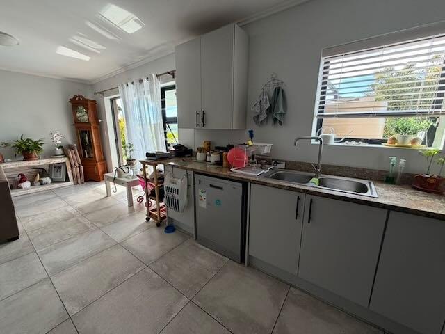 2 Bedroom Property for Sale in Reebok Western Cape